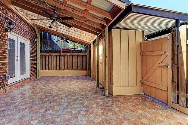 10432 Hammerly Blvd in Houston, TX - Building Photo