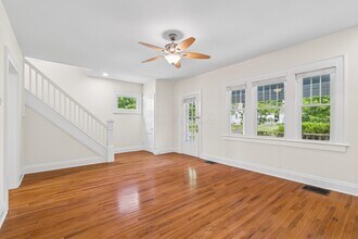 925 College Ave in Columbus, OH - Building Photo - Building Photo