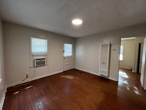 118 St Michael St-Unit -118 1/2 in Lafayette, LA - Foto de edificio - Building Photo