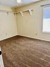 3210 94th St in Lubbock, TX - Building Photo - Building Photo