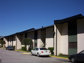 El Dorado Apartments in Tulsa, OK - Foto de edificio - Building Photo