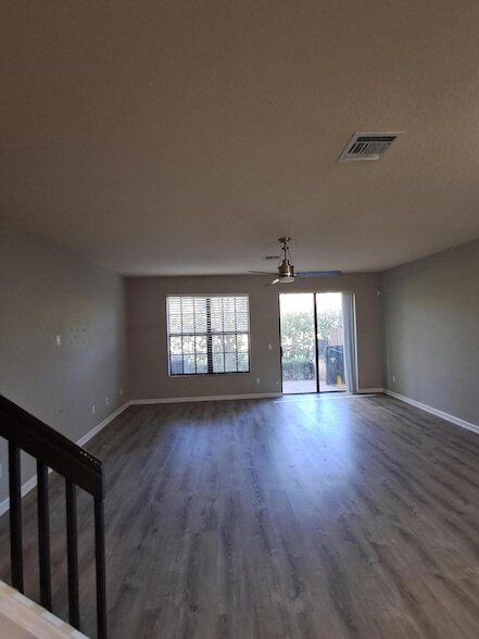 10312 Wellington Parc Dr in Wellington, FL - Building Photo - Building Photo