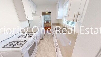 4231 Hamilton St in San Diego, CA - Building Photo - Building Photo