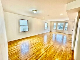 53 Williams Ave in Jersey City, NJ - Building Photo