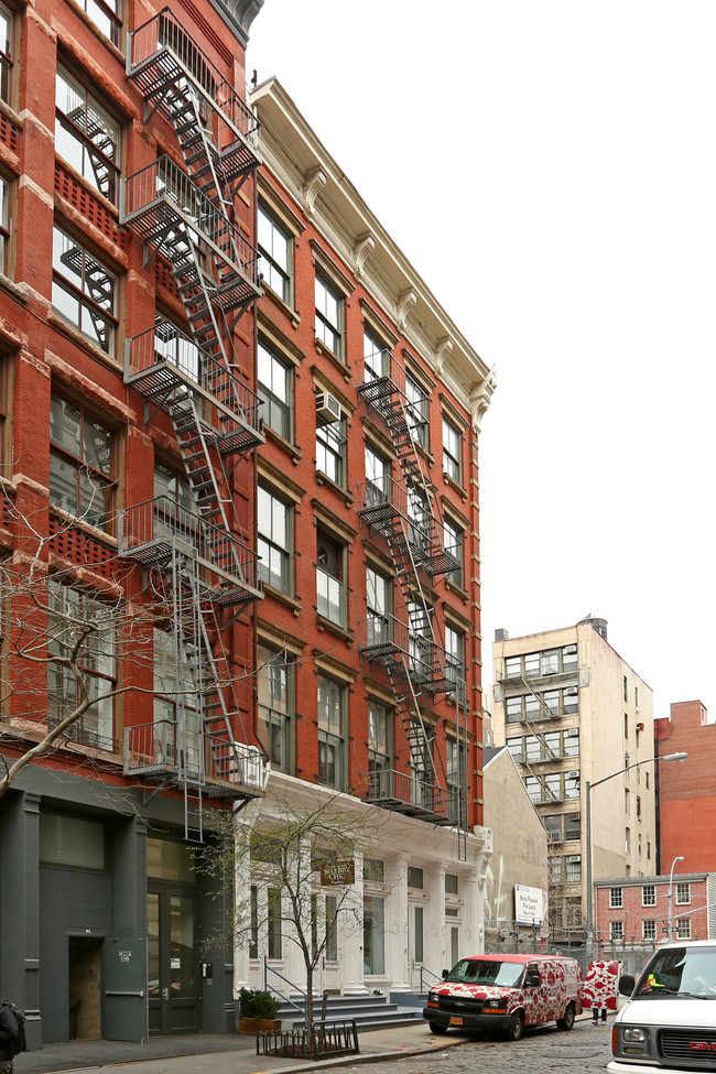 83-85 Wooster St in New York, NY - Building Photo - Building Photo