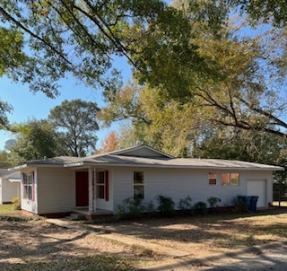 615 Parkview St in Kilgore, TX - Building Photo - Building Photo