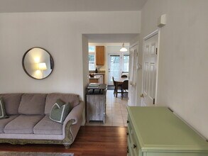 21083 Pickerelweed Terrace in Ashburn, VA - Building Photo - Building Photo