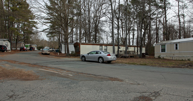 Glenwood Mobile Home Park in Durham, NC - Foto de edificio - Building Photo