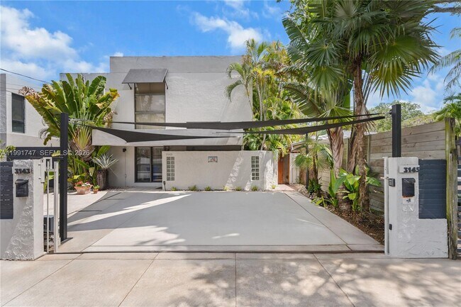 property at 3145 Virginia St