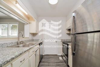 1609 Hickoryridge Ct in Fayetteville, NC - Building Photo - Building Photo