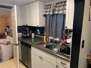 246 Park Rd in Painesville, OH - Building Photo - Building Photo