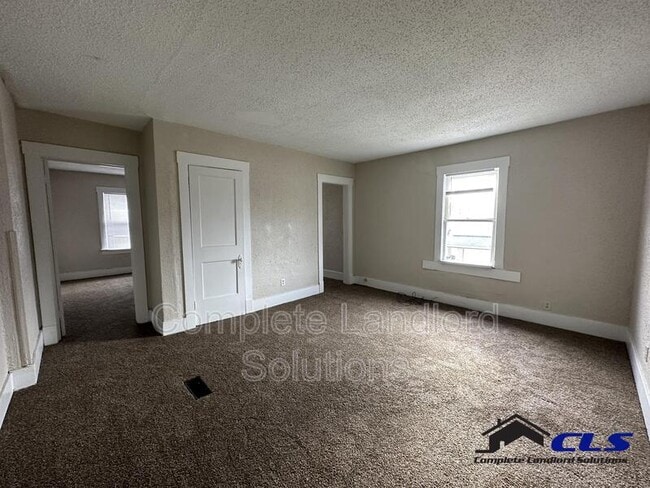 property at 1233 S 10th St