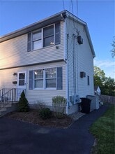 19 Berclay St in Johnston, RI - Building Photo - Building Photo