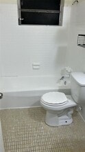 201 SW 9th St in Hallandale Beach, FL - Building Photo - Building Photo