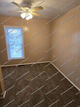 302 E Goldsborough St in Crown Point, IN - Building Photo - Building Photo