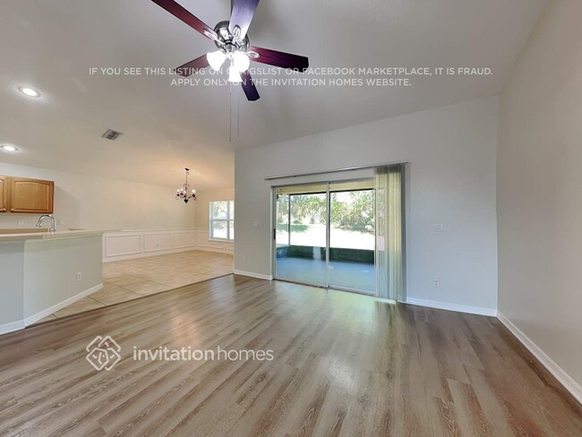 10454 Paradise Bay Ct in Clermont, FL - Building Photo - Building Photo