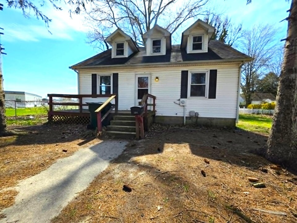 406 Grove Pl in Salisbury, MD - Building Photo