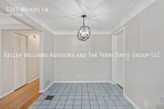 5265 Meyers Ave in Cincinnati, OH - Building Photo - Building Photo