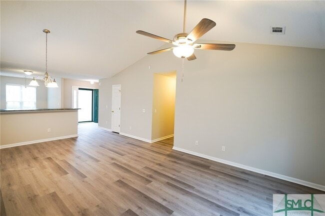 property at 41 Corsair Cir