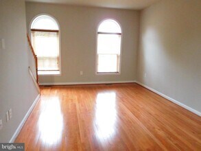 512 Garrett A Morgan Blvd in Summerfield, MD - Building Photo - Building Photo