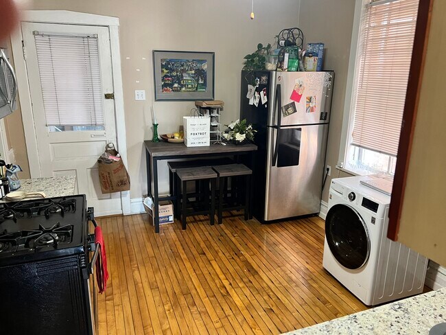 1830 N Hermitage Ave, Unit GF in Chicago, IL - Building Photo - Building Photo