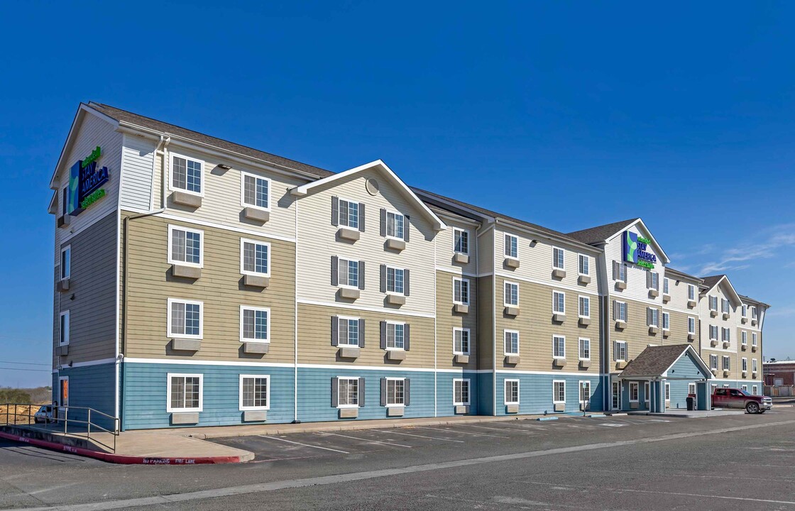 Extended Stay America Select Suites Laredo in Laredo, TX - Foto de edificio