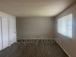 1025 E Pearl St in Miamisburg, OH - Building Photo - Building Photo