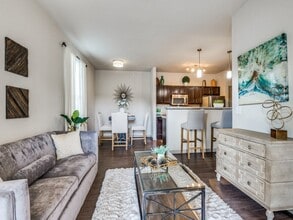 Creekside South in Wylie, TX - Building Photo - Building Photo