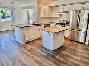 4949 Tesla Cir in Boulder, CO - Building Photo - Building Photo