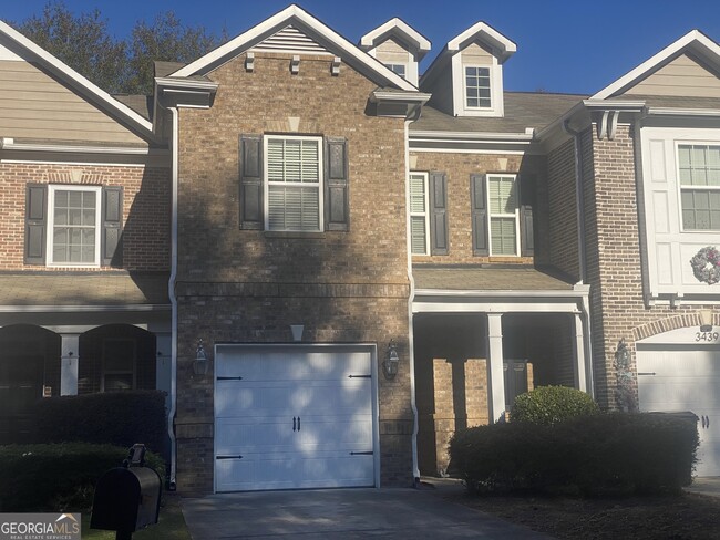 property at 3441 Fernview Dr