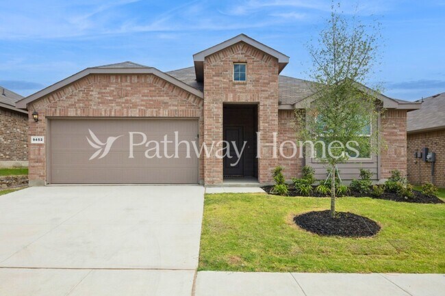 9452 Mint Hill Dr in Fort Worth, TX - Building Photo - Building Photo