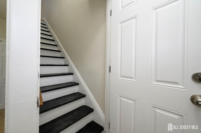 775 Central Pl in Perth Amboy, NJ - Building Photo - Building Photo