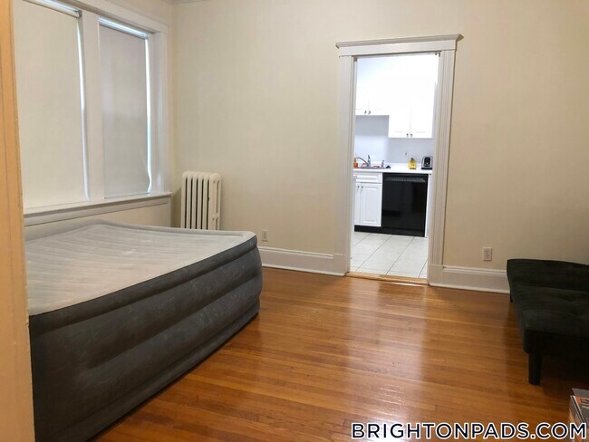 113 Kilsyth Rd
