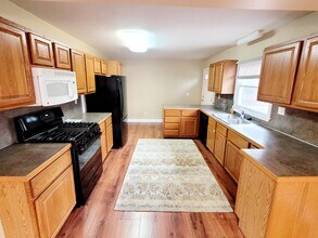 6187 Blythefield Ave NE in Rockford, MI - Building Photo - Building Photo