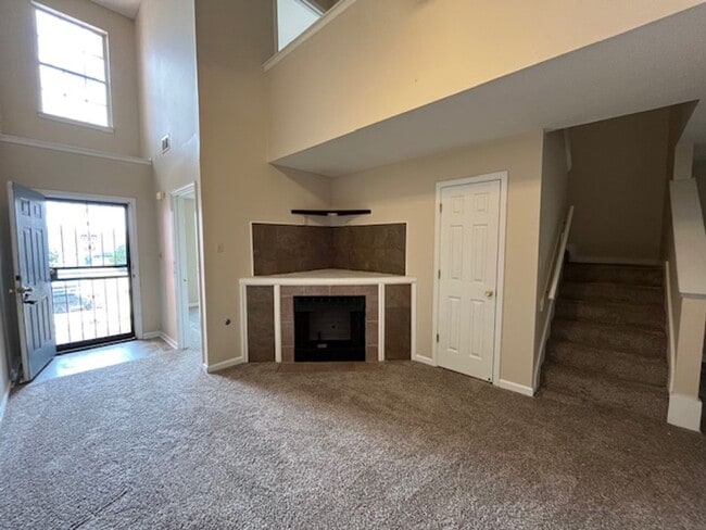 7407 Perrin Ln in Horn Lake, MS - Building Photo - Building Photo