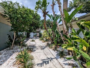 421 18th Ave N in St. Petersburg, FL - Building Photo - Building Photo