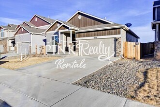 10716 Ridgepole Dr in Colorado Springs, CO - Building Photo - Building Photo
