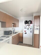 1560 N Sandburg Terrace in Chicago, IL - Building Photo - Building Photo