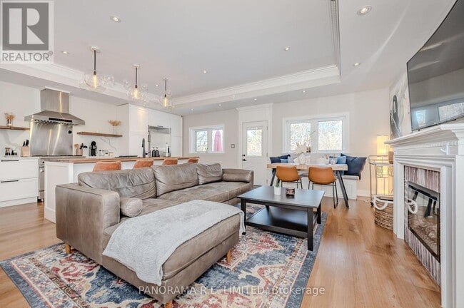 property at 12 Arkley Crescent