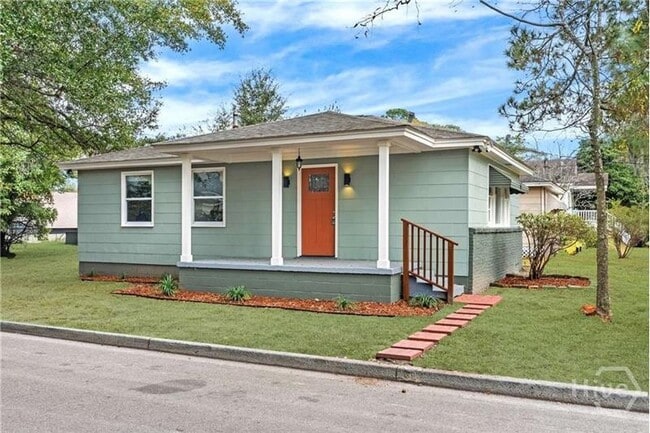 property at 2102 Auburn St