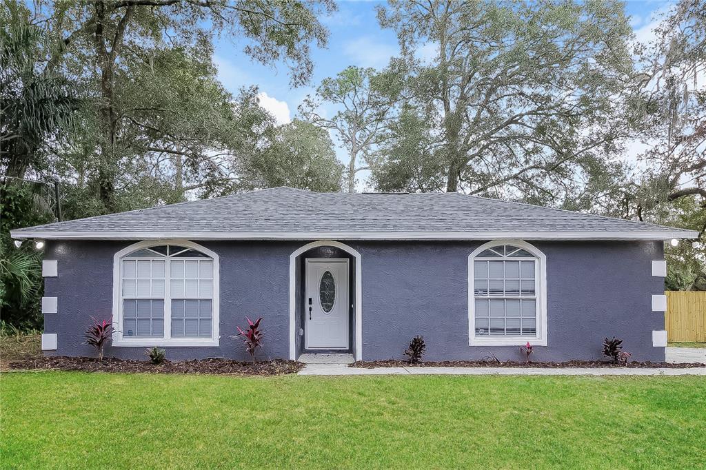 801 Clinton St in Sanford, FL - Foto de edificio