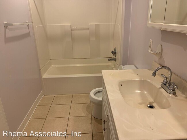 516 Norfolk Ave in Virginia Beach, VA - Building Photo - Building Photo