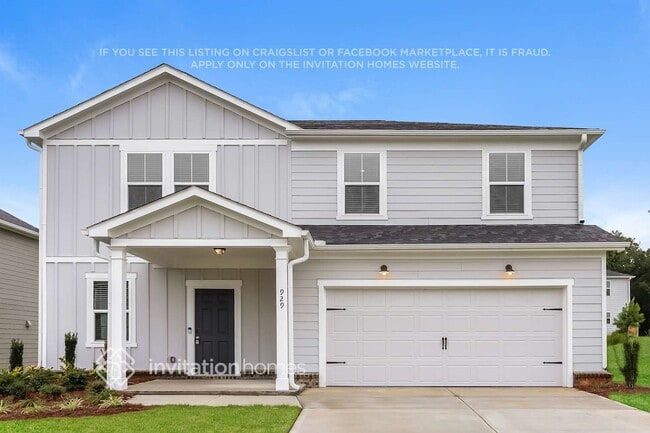 property at 929 Pebble Blvd