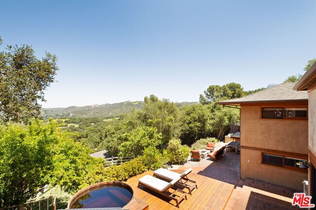 property at 21071 Waveview Dr
