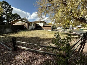 1762 Ura Ln in Northglenn, CO - Building Photo - Building Photo