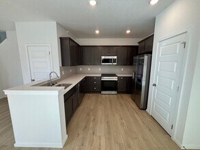 24884 E Snowy Owl Lp in Liberty Lake, WA - Building Photo - Building Photo