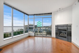 2929 1st Ave N in Seattle, WA - Building Photo - Building Photo