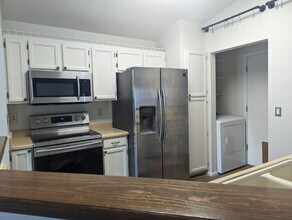 1610 Ervine Ave in Longmont, CO - Building Photo - Building Photo