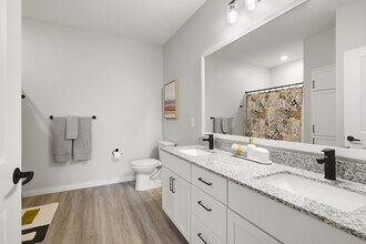 Risor of Blaine in Blaine, MN - Building Photo - Building Photo