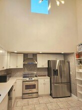 220 SW 68th Ave in Miami, FL - Building Photo - Building Photo